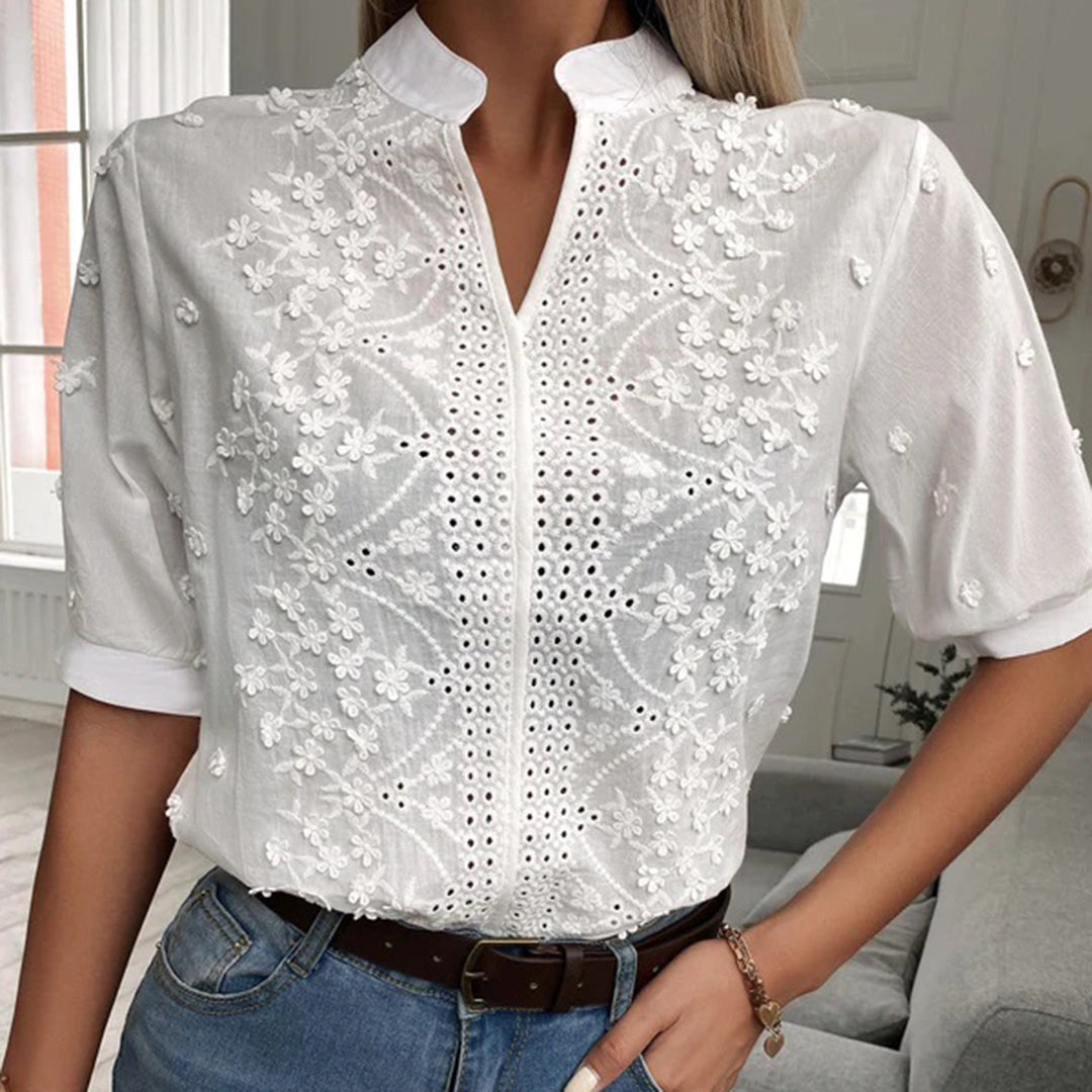 Blossom & Lace | Módní blůza bílá s krajkou krátký rukáv