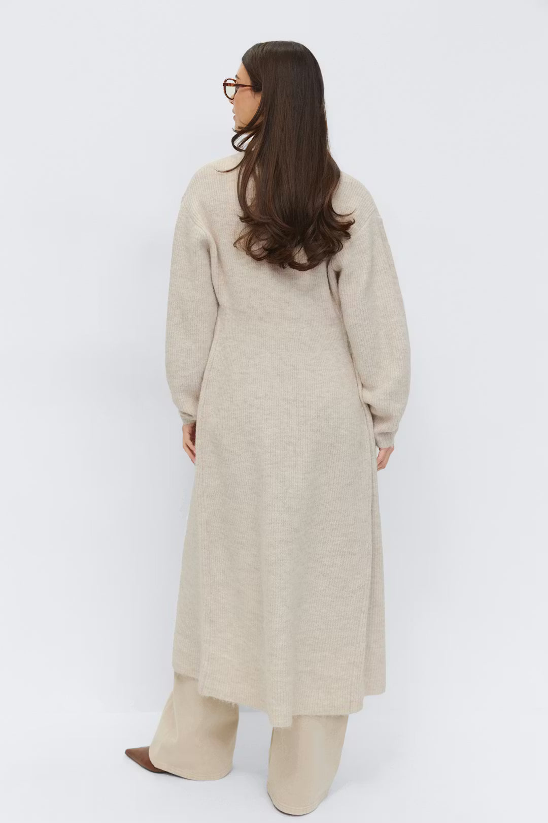 Vilma™ – Pletené midi šaty s knoflíky vpředu