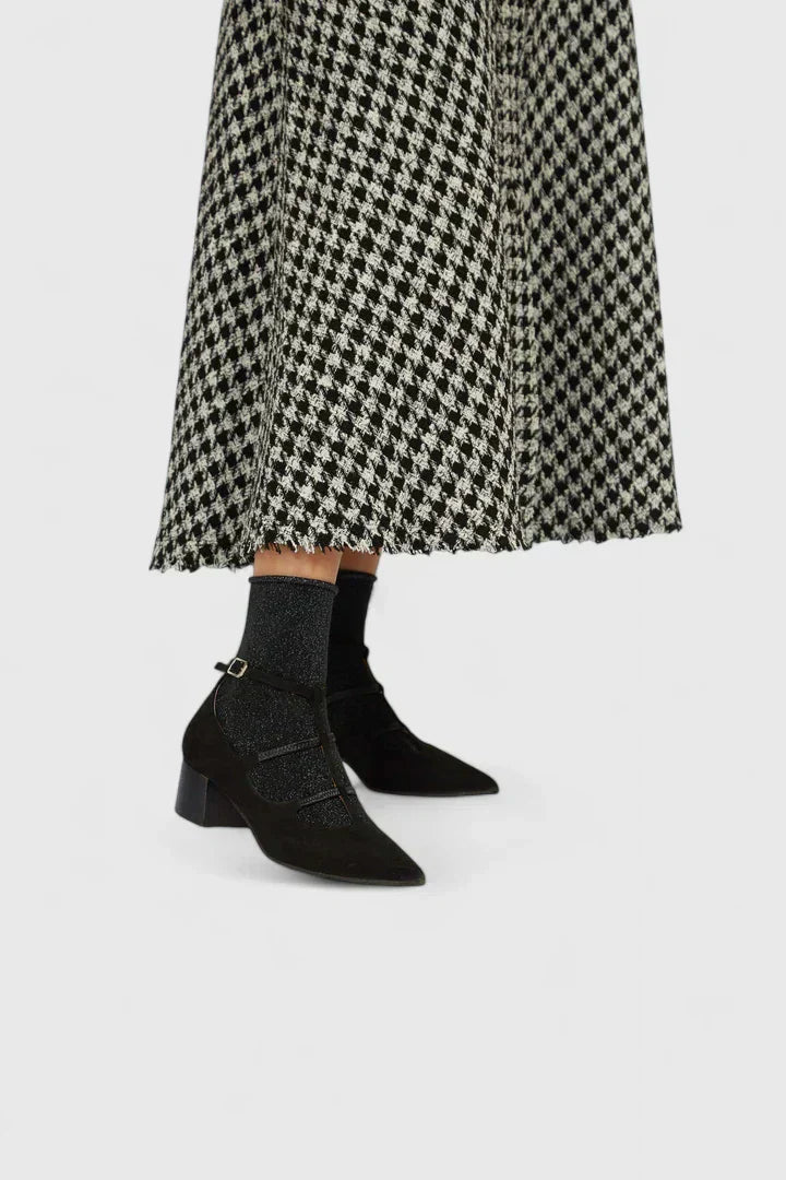 Reese - Lodičky s pásky, uzavřená špička, elegantní design