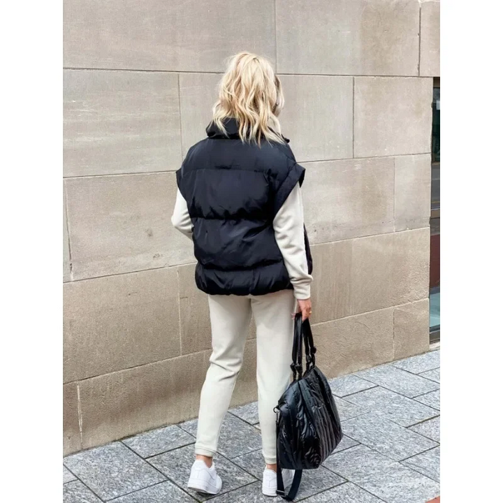 Emily - Krátká Prošívaná Vesta Bez Rukávů