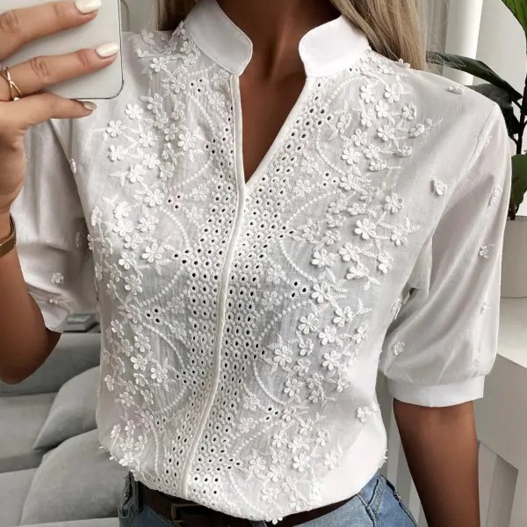 Blossom & Lace | Módní blůza bílá s krajkou krátký rukáv